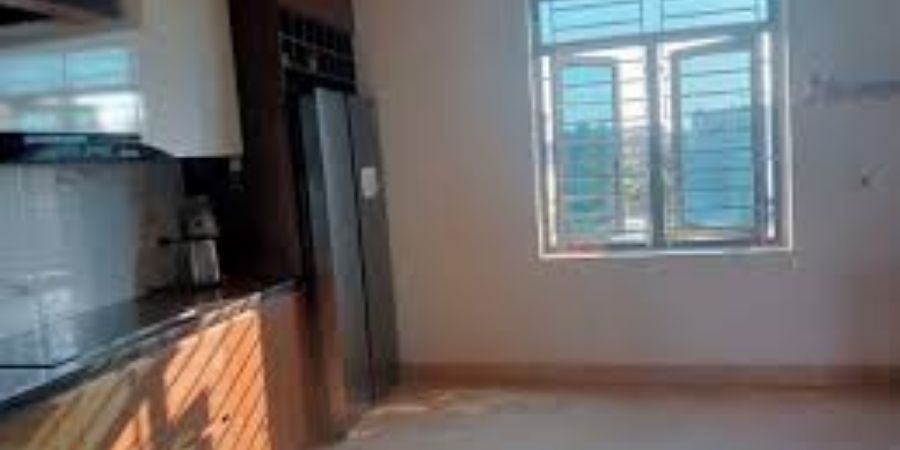 Xem chi tiết bếp bị ánh nắng chiếu trực tiếp