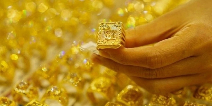 Cập nhật giá vàng 15h ngày 18/3/2026: Vàng SJC và vàng nhẫn giữ vùng 180–183 triệu, thế giới quanh mốc 5.000 USD