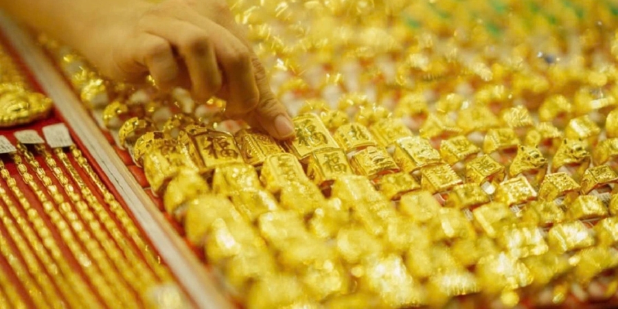 Cập nhật giá vàng 15h ngày 18/3/2026: Vàng SJC và vàng nhẫn giữ vùng 180–183 triệu, thế giới quanh mốc 5.000 USD